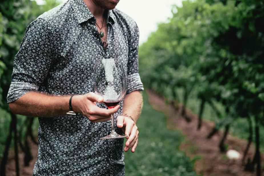 mens-fashion-close-up-patterned-shirt-red-wine.jpg